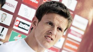 Lazăr, „cheia" în meciul cu Wolfsburg