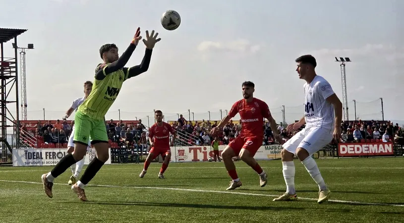 FC Bacău smulge un punct în prelungiri în derby-ul moldav cu Cetatea Suceava și urcă pe podium în Liga 2. Costel Enache: ”Am salvat măcar un punct”