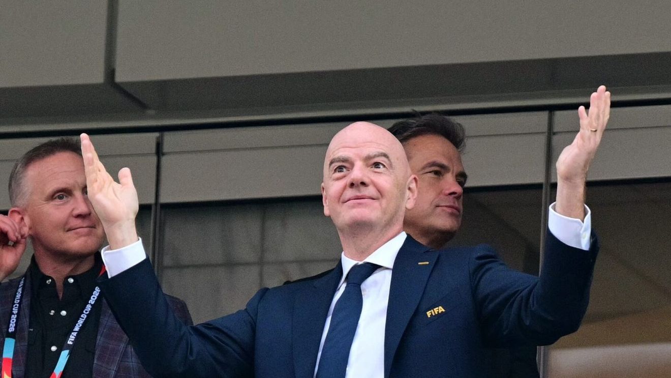 Ce salariu are Gianni Infantino. Câștigă o avere și suma a devenit publică