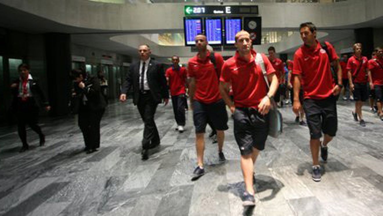 Drumul spre victorie! ProSport a călătorit în Elveția alături de lotul Stelei