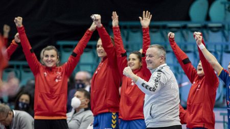 Fostul selecţioner al naţionalei feminine de handbal, Bogdan Burcea: „Campionatul României a devenit numărul 1”
