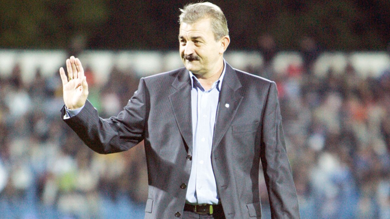 Popa: „Îi lovesc la palmă pe jucătorii care vorbesc despre bani "