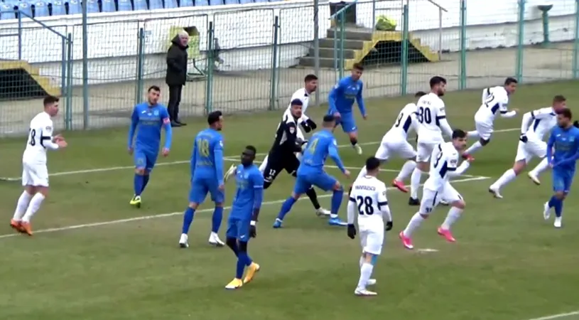 VIDEO | Altă fază controversată de arbitraj, în SCM Gloria Buzău – Unirea Slobozia. Arbitrul a dat fault la portar, după o ieșire greșită la un corner. Adrian Mihalcea atrage atenția: ”Cum noi încercăm să fim conectați, așa să fie și ei”