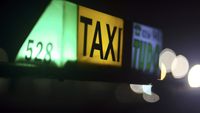 Românul care a venit cu taxiul de la Belgrad la Timișoara a spus cum a fost cursa: „N-a avut maimuțică!”