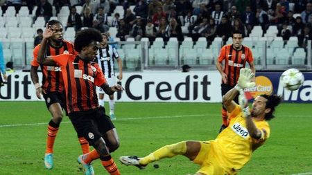 'Ni-l dorim pe Neymar, dar revenind la realitate el o țintă mai abordabilă'** "Perla" pe care Lucescu o pregătește de "export"