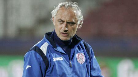 Mandorlini: "Poate că ar fi trebuit să procedez ca Mourinho și să plec după ce am câștigat toate trofeele"