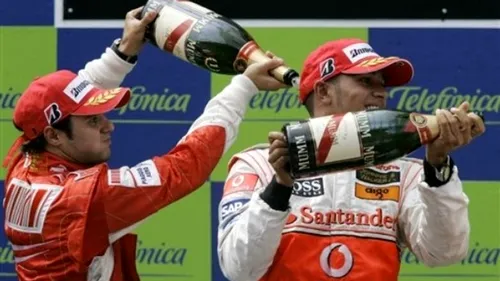 Felipe Massa și Lewis Hamilton, amicii inamici