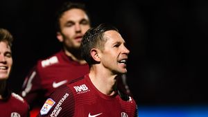 CFR Cluj - Rapid 2-1 | Ciprian Deac i-a dus pe ardeleni la 8 puncte de FCSB! Victorie chinuită cu giuleștenii lui Mihai Iosif | VIDEO