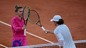 Iga Swiatek, prima reacție după ce a bătut-o pe Simona Halep în optimile Roland Garros: „N-am cuvinte! Sunt surprinsă că am învins”