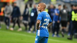 Alex Mitriță îi dă peste nas lui Gigi Becali și vine cu o replică dură după ce milionarul din Pipera a spus că e deja campion: „Ce facem acum, să ne dăm deoparte, ca să câştige FCSB campionatul?”