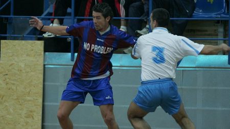 "Am refuzat mulți bani pentru a juca în Ligă cu CFR-ul!"