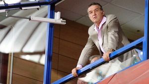 Gigi Becali: "Nu mă interesa deloc Steaua înainte de Revoluție!"** Vezi SINGURELE două motive pentru care mergea pe Ghencea!