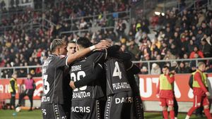 Transferul brazilianului cu care Rapid vrea să ia titlul, un mister: „Dacă era foarte talentat, nu-i dădeau drumul pe bani puțini”