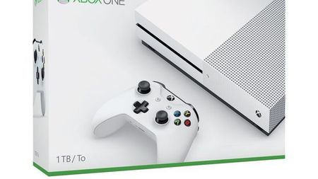 Xbox One S are dată de lansare