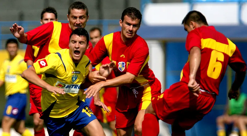 Alege cel mai bun** mijlocaș dreapta!