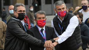 Joan Laporta face „curățenie” totală pe Camp Nou! FC Barcelona vrea să scape de mai multe vedete din lotul lui Ronald Koeman