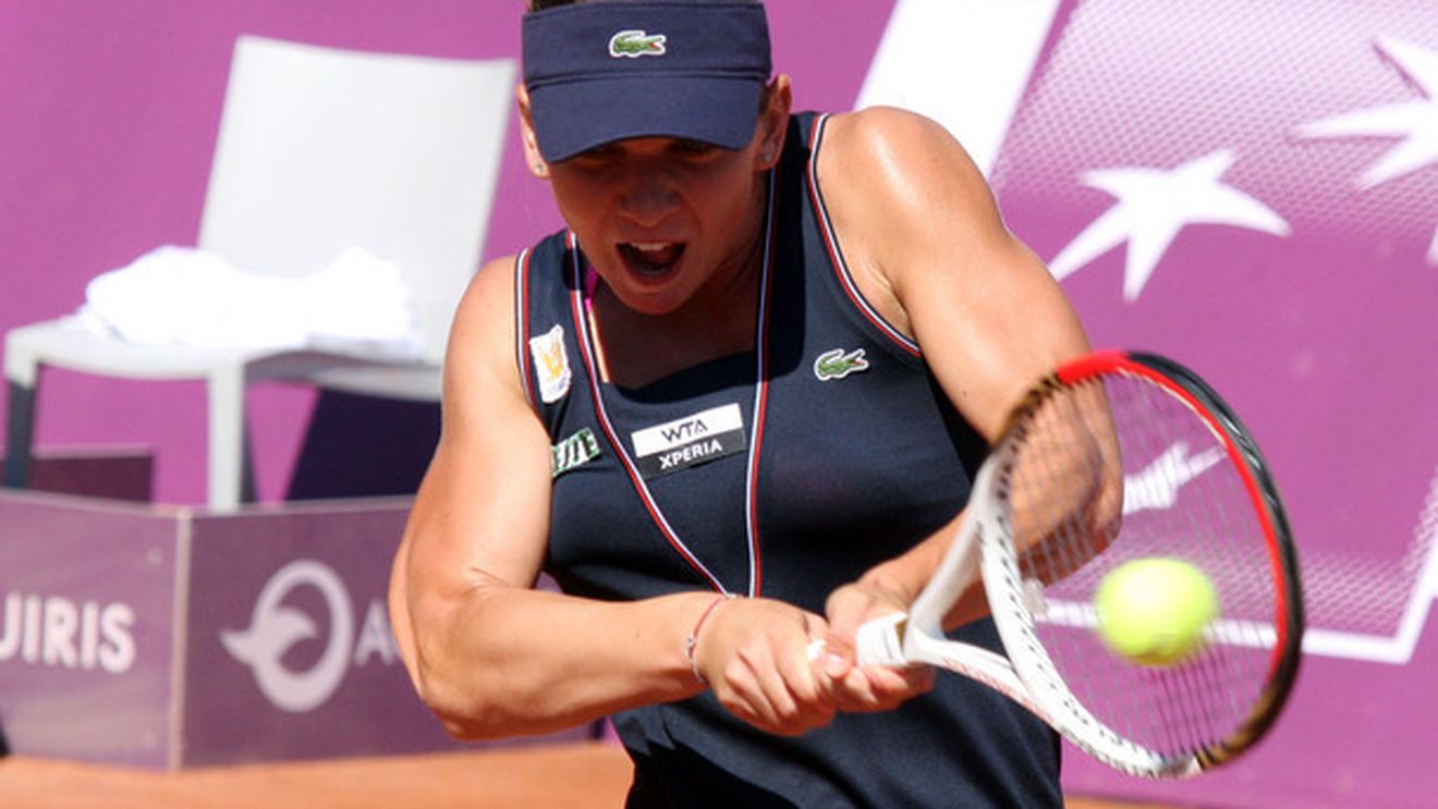 Simona Halep s-a calificat în turul doi la US Open, după ce a trecut de Iveta Benesova