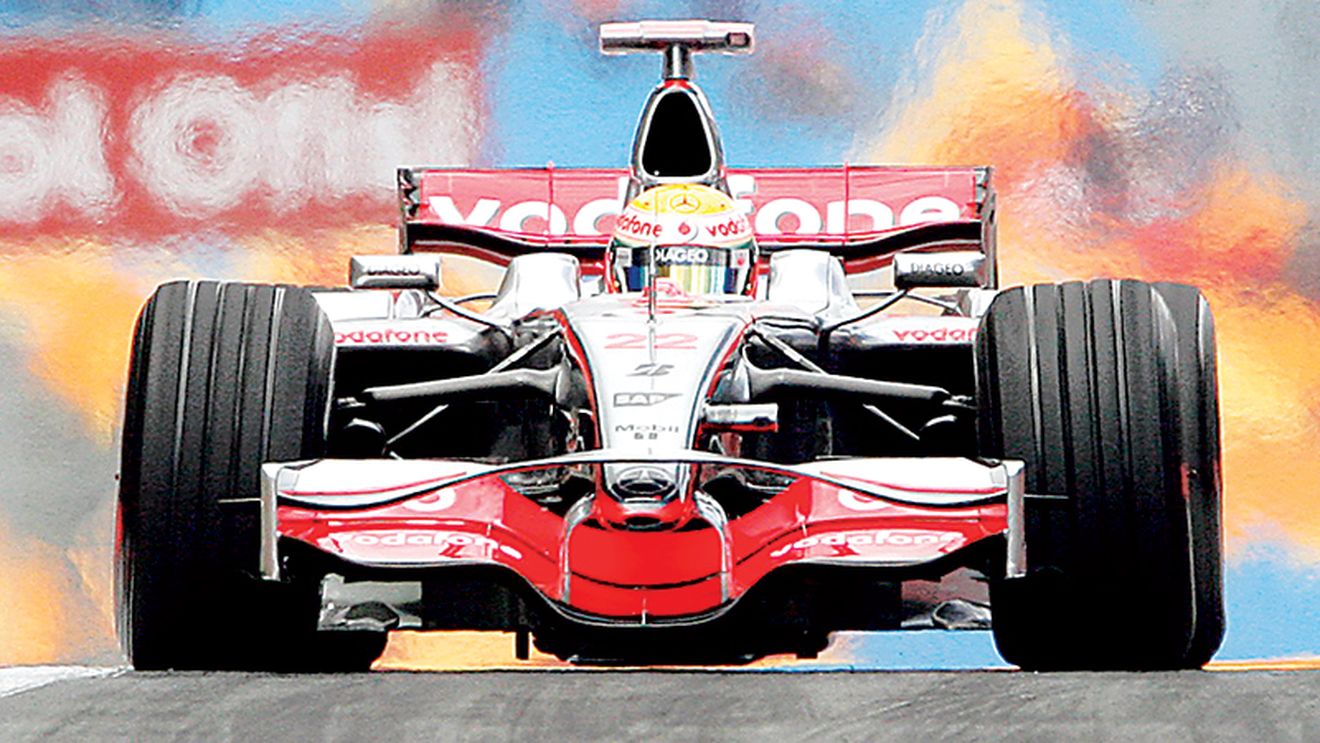 Raikkonen și Hamilton, cei mai rapizi la antrenamente