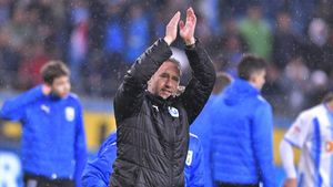 Laurenţiu Reghecampf anunță spectacol la derby-ul cu FCSB: „Fanii Universității Craiova vor asta”. Ce a spus când a fost întrebat despre tactica pregătită