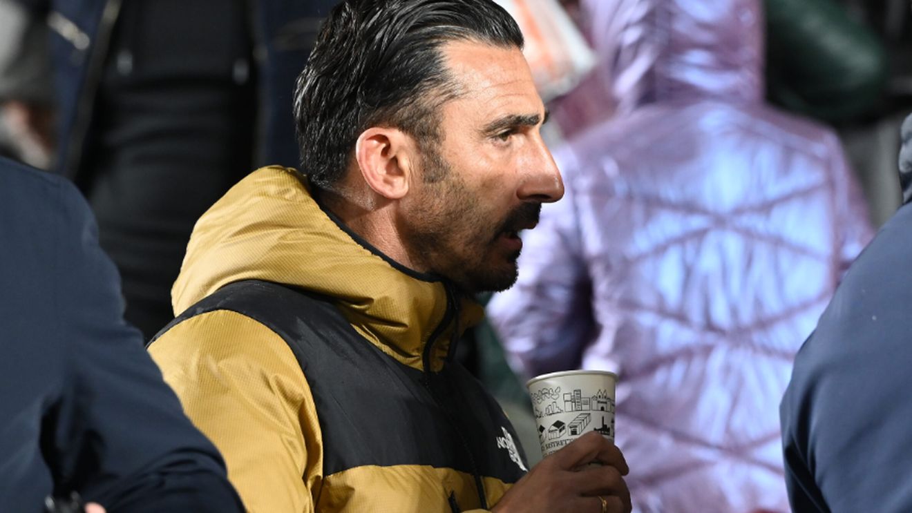 Unde a fost surprins Elias Charalambous cu o zi înainte de Israel - România, meciul care poate califica naționala lui Edi Iordănescu la EURO 2024 | FOTO