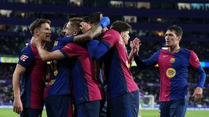 Fotbaliștii Barcelonei, cuceriți cu o metodă de acum patru decenii. Ce a adus la echipă germanul Hansi Flick