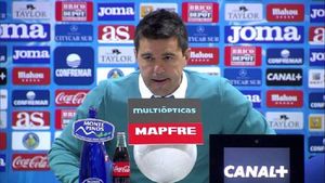 Amenințarea lui Contra: "Mai bine joc cu juniorii decât cu fotbaliști fără ambiție"