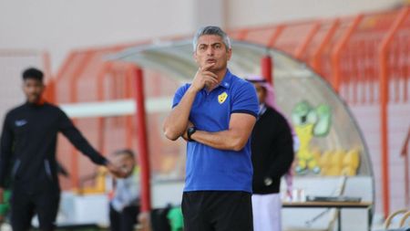 Românul care tocmai a câștigat derby-ul orașelor sfinte din Arabia Saudită: „Cetățenii se respectă între ei, dar la fotbal e rivalitate” | EXCLUSIV
