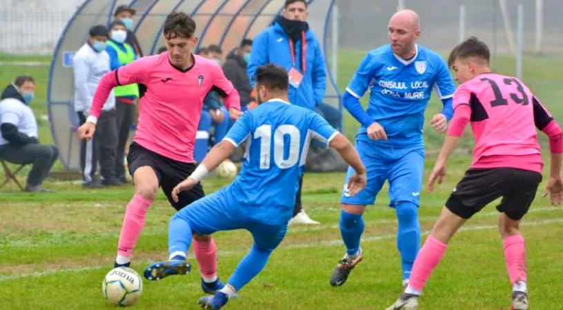 Liga 3, restanțe | Flacăra Horezu n-a avut milă și a bătut cu 8-0, ACSO Filiaşi a urcat pe primul loc în Seria 6, Unirea Dej și-a asigurat titlul de campioană de toamnă