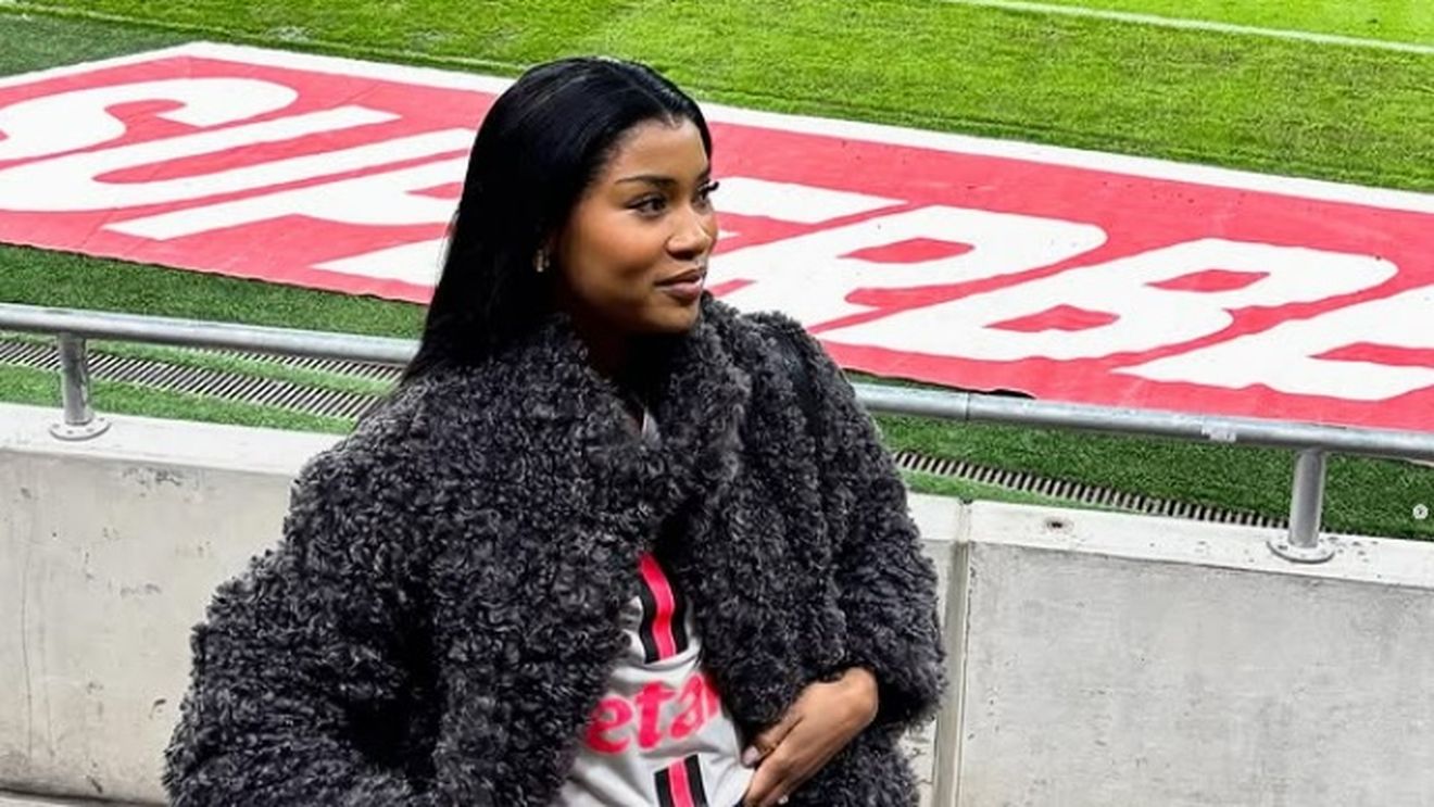 Ea a venit să-l susțină pe „vagabondul” de la FCSB în meciul cu Petrolul