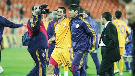 Pițurcă nu renunță la Chivu:** "Merg să-l aduc înapoi la națională!" Sandu are și el planuri pentru fundașul Interului