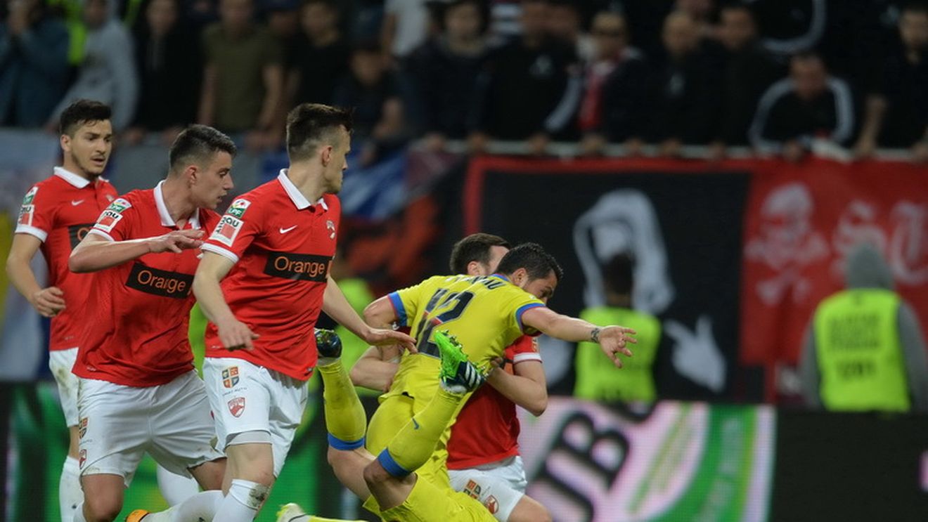 Derby-ul Steaua - Dinamo se va disputa duminică, 9 august, de la ora 21:00. Programul etapelor a 5-a, a 6-a și a 7-a din Liga 1