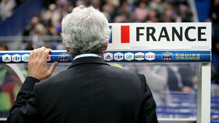 Platini: "Câți spectatori, atâția polițiști!"