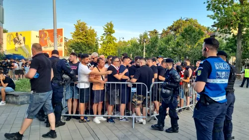 Gest şocant al Jandarmeriei! Ce au fost puşi să facă fanii lui Dinamo înainte să intre la derby-ul cu FCSB: în 2023, pare ireal | VIDEO