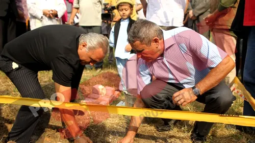 Moment festiv la Timișoara! Hristo Stoichkov a pus piatra de temelie a casei bulgarilor din Banat FOTO