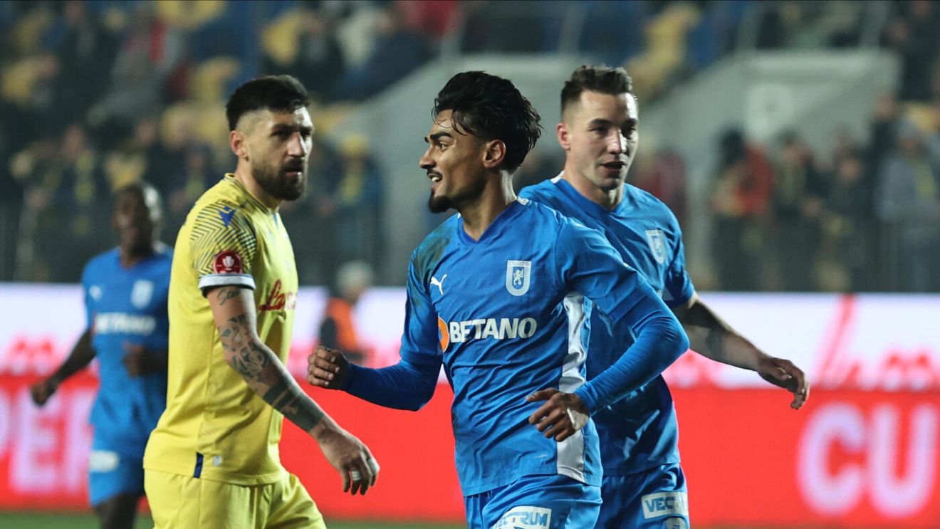 „Zorro din Bănie”. Ştefan Baiaram va evolua cu mască, după ce rapidistul Alexandru Albu i-a spart nasul: cum arată mijlocașul acum