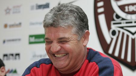 Andone: "Jucătorii au plâns de fericire la vestiare!"