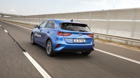 Test drive Kia Ceed - Biletul de intrare al coreenilor în liga selectă a clasei compacte - GALERIE FOTO