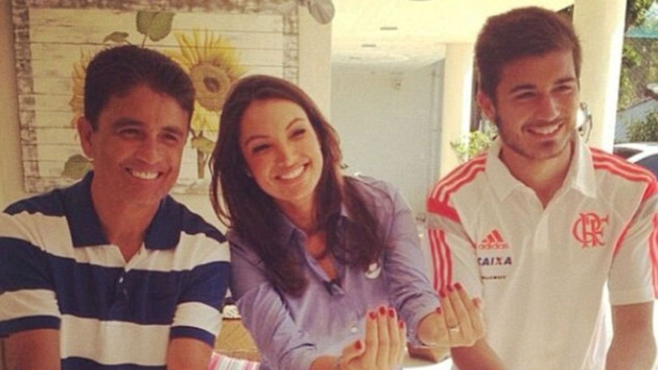 Moment istoric al Cupei Mondiale, recreat în Brazilia. Bebeto a reeditat bucuria dedicată fiului său la CM '94, chiar alături de acesta