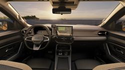 Spaniolii au rămas profund impresionați de SUV-ul Dacia: „Cel mai bun model din istoria brandului”