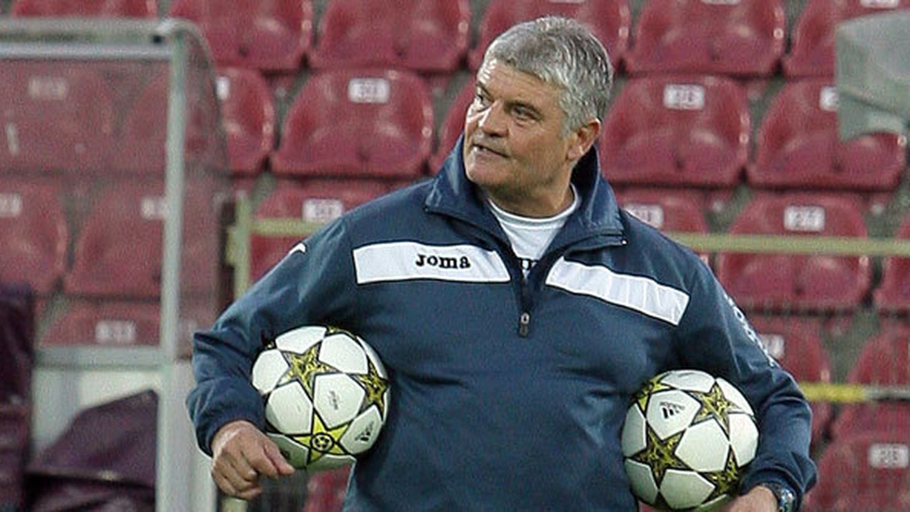 Jucătorii CFR-ului, felicitați de Andone!** "A fost poate cea mai bună partidă de pe teren propriu"