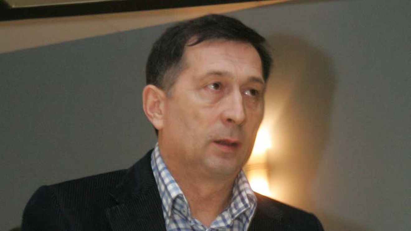 "Colțescule, ai grijă cum arbitrezi, că porți ecusonul Stelei în piept!"