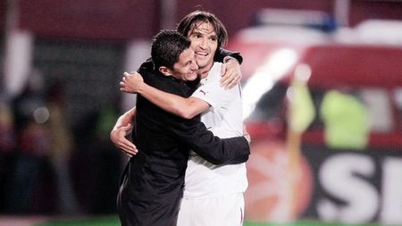 Alexa dezvăluie cheia succesului în Giulești: modestia. "Nu ne gândim la titlu. Jucăm pentru orgoliul nostru!"