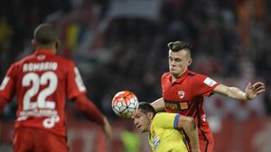 Probleme mari pentru un jucător esențial în mandatul lui Mircea Rednic. Andone, mesaj clar către Andrei Marc: "Dacă nu acceptă decizia, poate să plece la altă echipă"