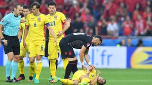 Intrări SCANDALOASE ale albanezilor! Mățel, Hoban și Săpunaru, făcuți KO în prima repriză, un singur galben arătat de cehul Pavel KrÃ¡lovec