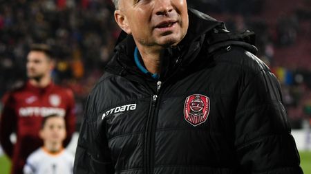 CFR Cluj i-a găsit înlocuitor lui Dan Petrescu! Ardelenii negociază cu un tehnician care a antrenat în Serie A