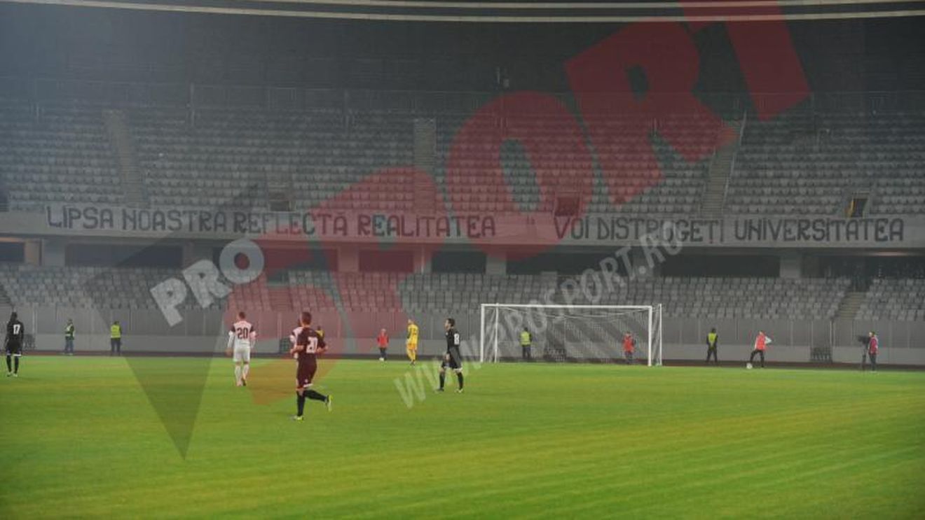Protest al galeriei lui "U" la meciul cu ACS Poli! Peluza clujenilor a fost goală, la începutul meciului