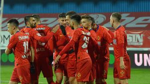 Darius Olaru, „dublă” spectaculoasă împotriva fostei echipe! Cum a reacționat jucătorul FCSB după ce mingea a ajuns în poartă | VIDEO