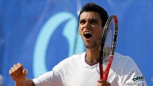 Hănescu, în finală la Gstaad