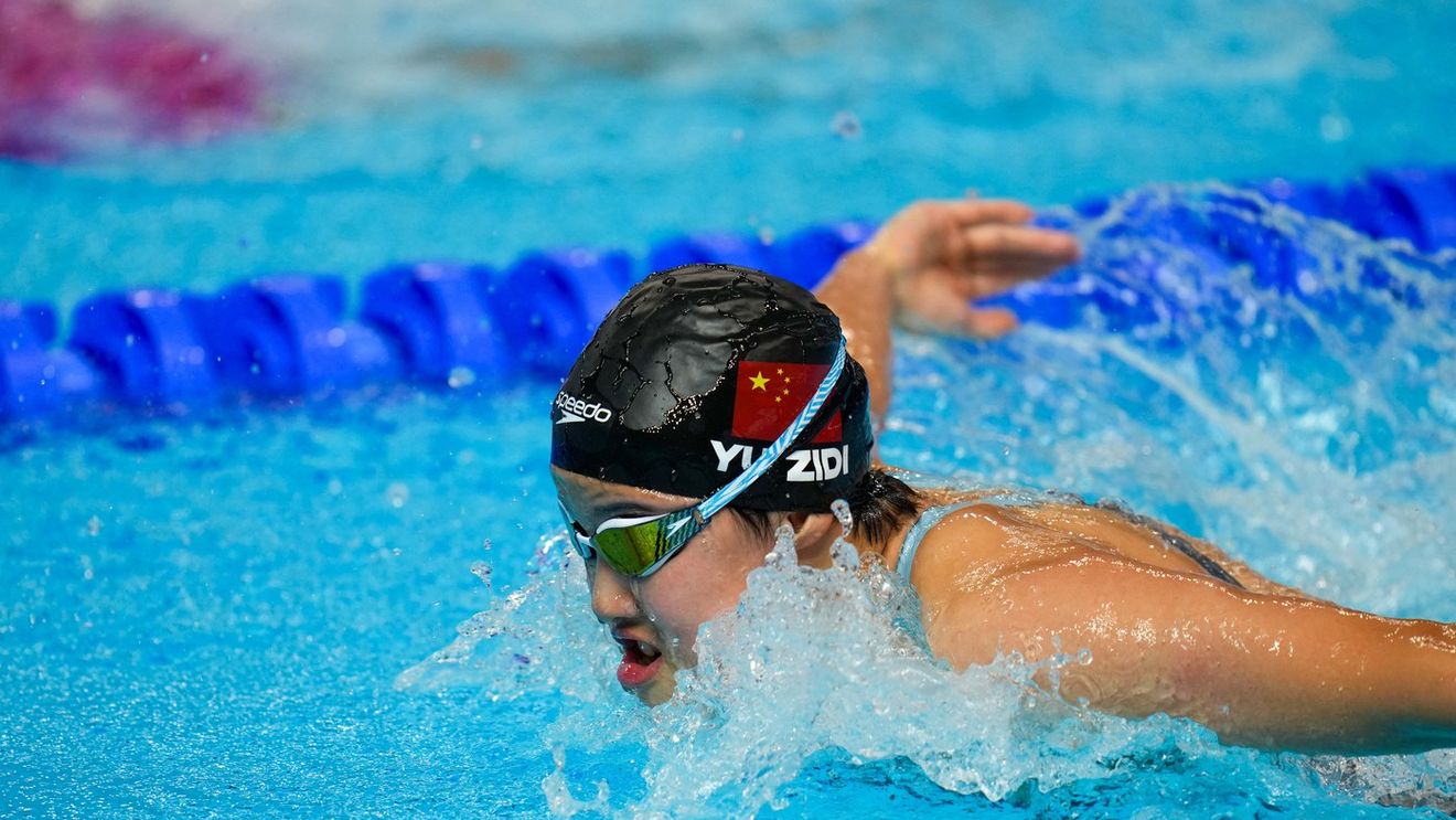 David Popovici, șocat de chinezoaica de 12 ani Yu Zidi: „E cu 7 secunde mai rapidă decât mine”