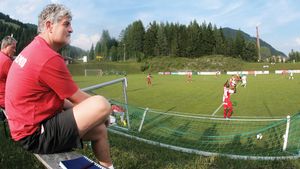 "Dacă avem nevoie, mai aducem jucători"** Ce oferte au dinamoviștii